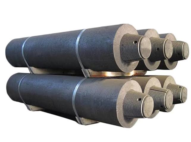 GRAPHITE ELECTRODES